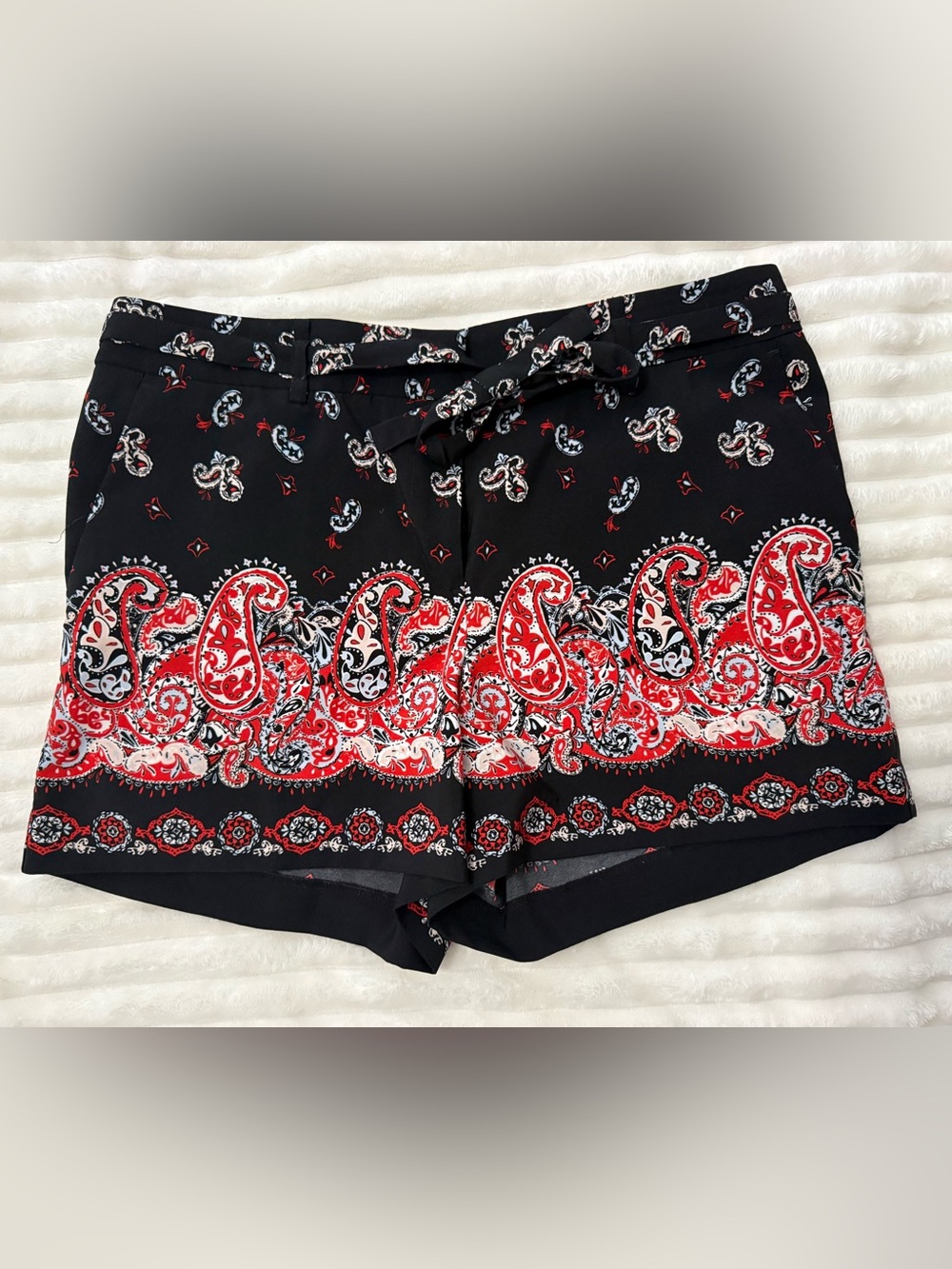 LOFT Black Paisley Border-Print Tie-Waist Shorts with Red Accents